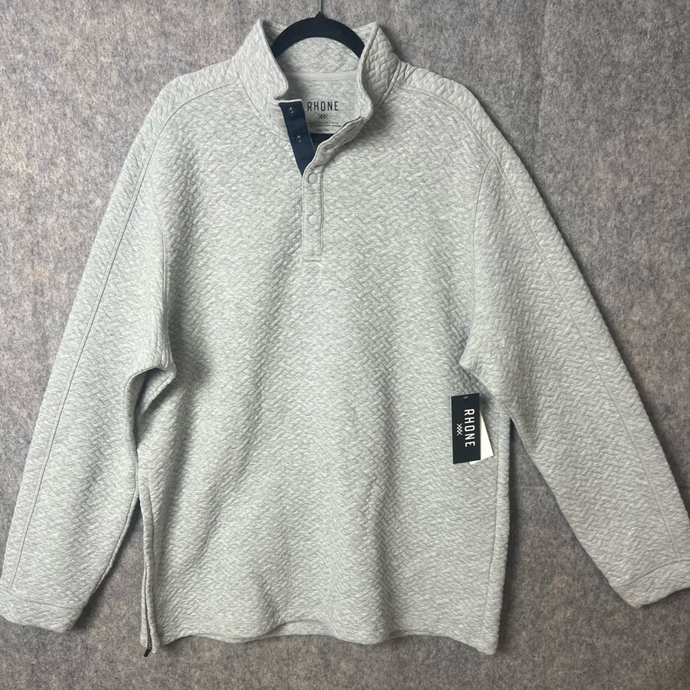 Rhone Men Size‎ XXL Weekender Pullover in light gray with a quilted texture NWT